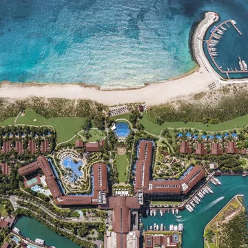 The St. Regis Sanya Yalong Bay Resort