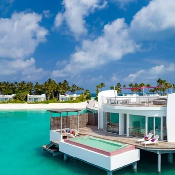 LUX* North Malé Atoll Resorts & Villas