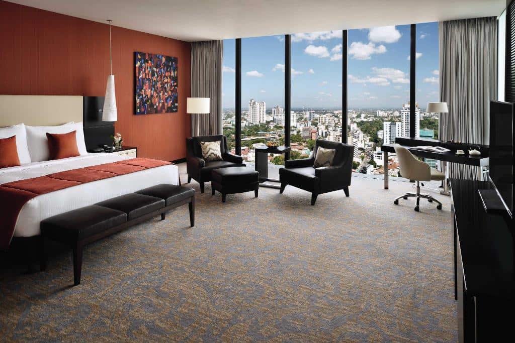 Mövenpick Hotel Colombo