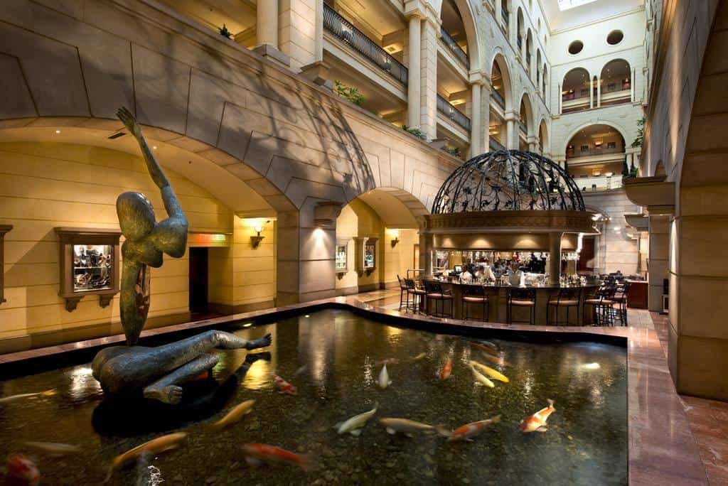 The Michelangelo Hotel