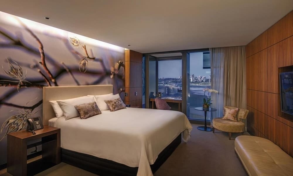 The Darling at the Star