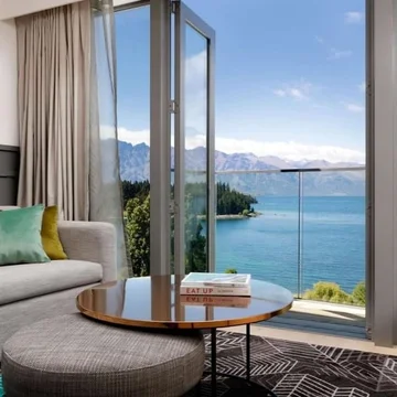 QT Queenstown Luxury Hotels