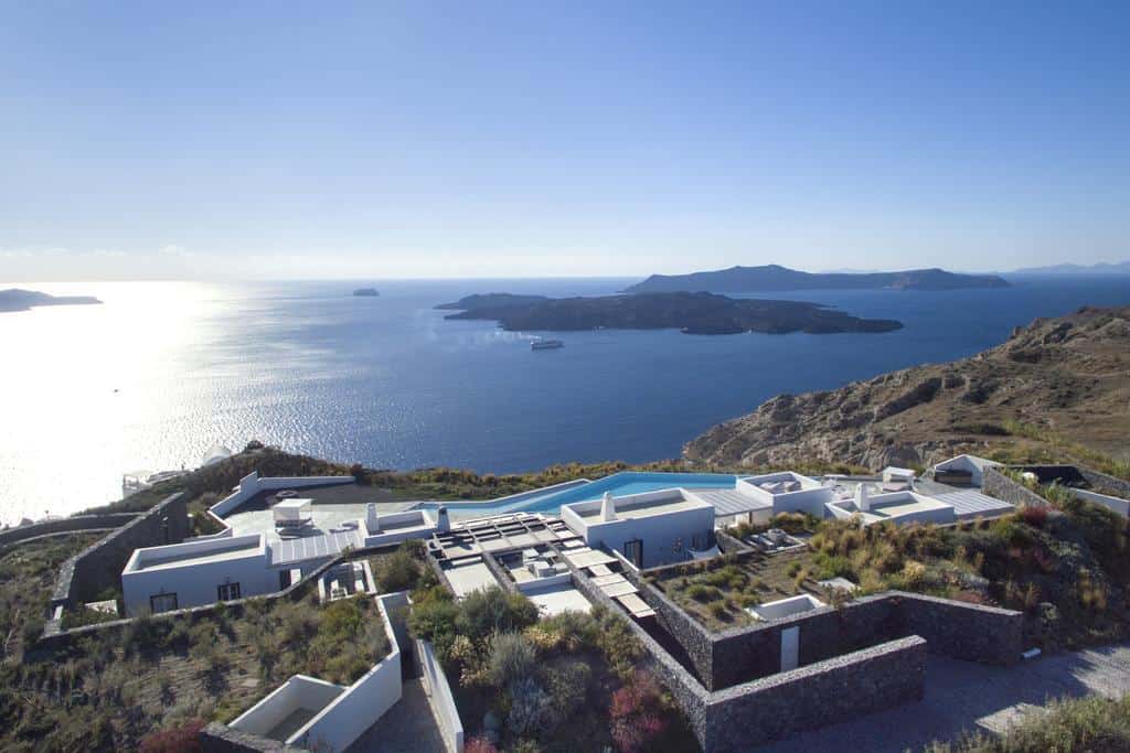 Erosantorini Hotel