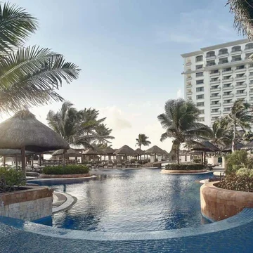 JW Marriott Cancun Resort & Spa